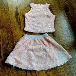 Never worn AGD ensemble. Size 7/8. Bought from the store.